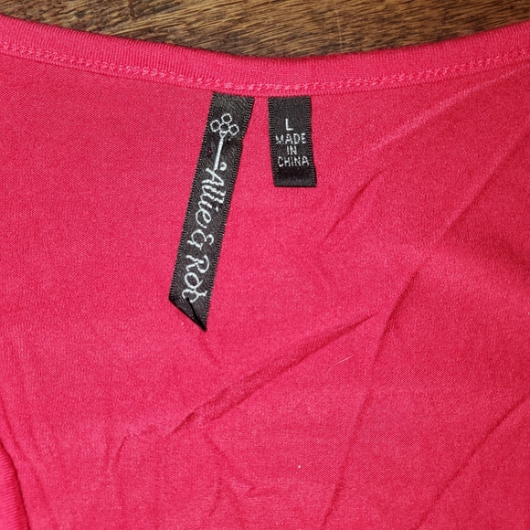 Allie & Rob pink top - Picture 2 of 2